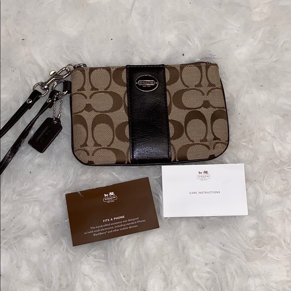 Coach Handbags - Signature Coach Small Wristlet